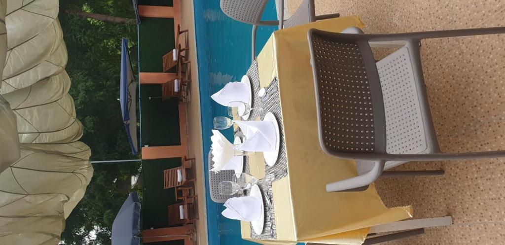 Law Ka Thit Sar Hotel New Bagan Kültér fotó