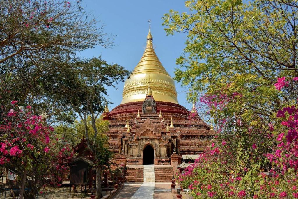 Law Ka Thit Sar Hotel New Bagan Kültér fotó