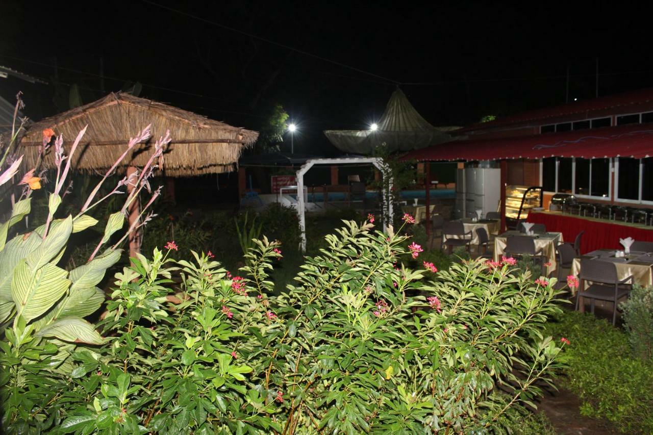 Law Ka Thit Sar Hotel New Bagan Kültér fotó