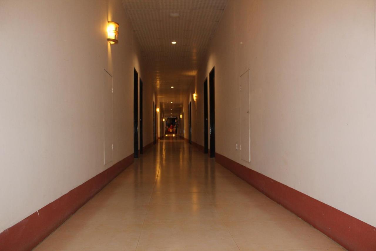 Law Ka Thit Sar Hotel New Bagan Kültér fotó