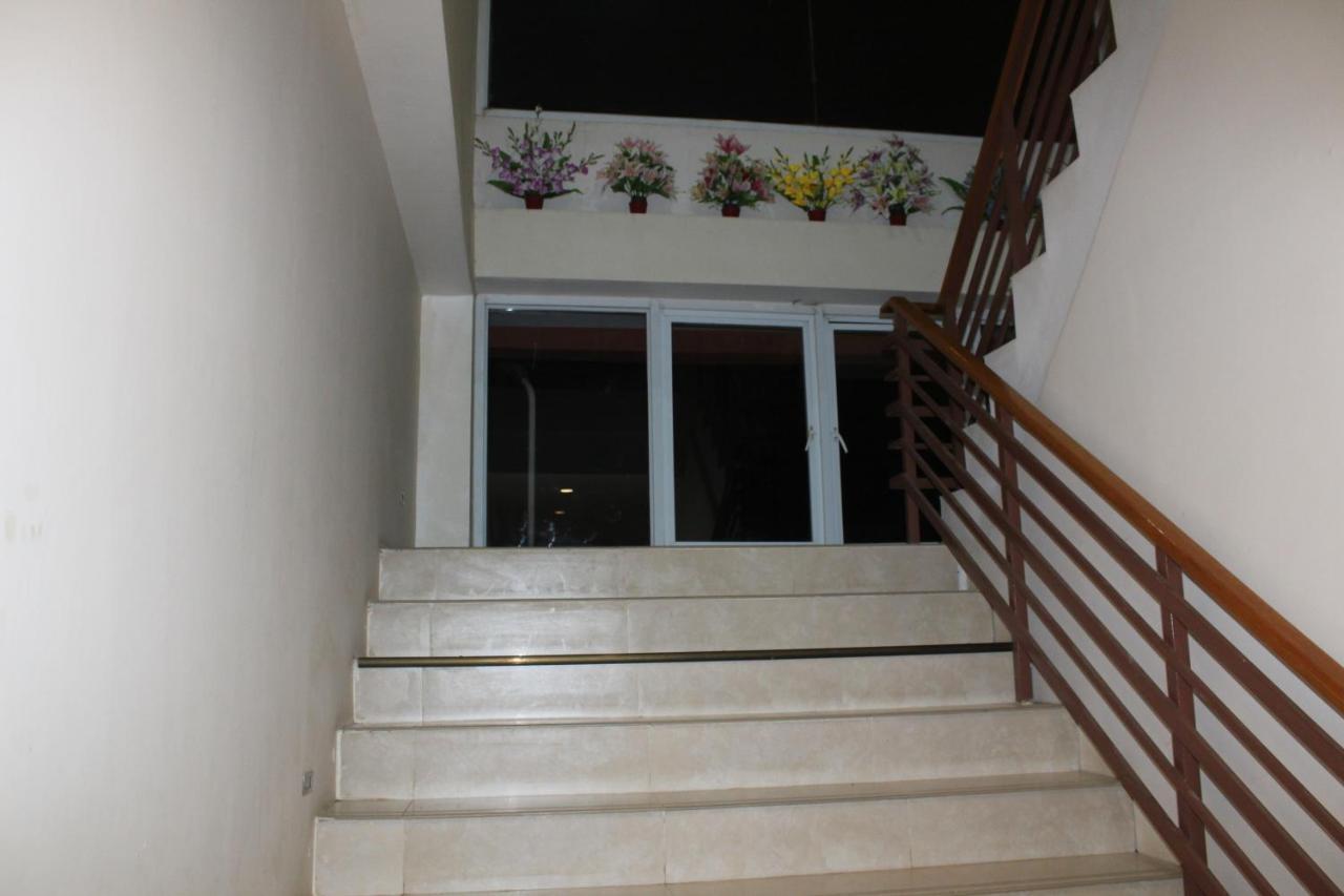 Law Ka Thit Sar Hotel New Bagan Kültér fotó